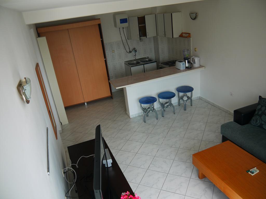 Apartments Villa Relax Petrovac Exteriör bild